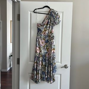 Size SMALL ASTR the Label Santorini Dress in Off White Retro Floral